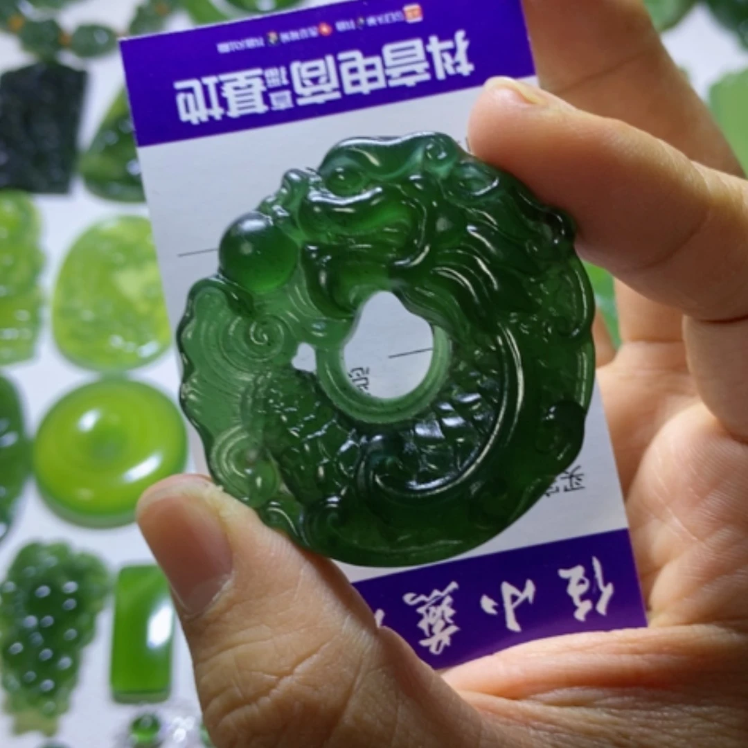 【闪购商品】未镶嵌蛇纹石玉颈饰