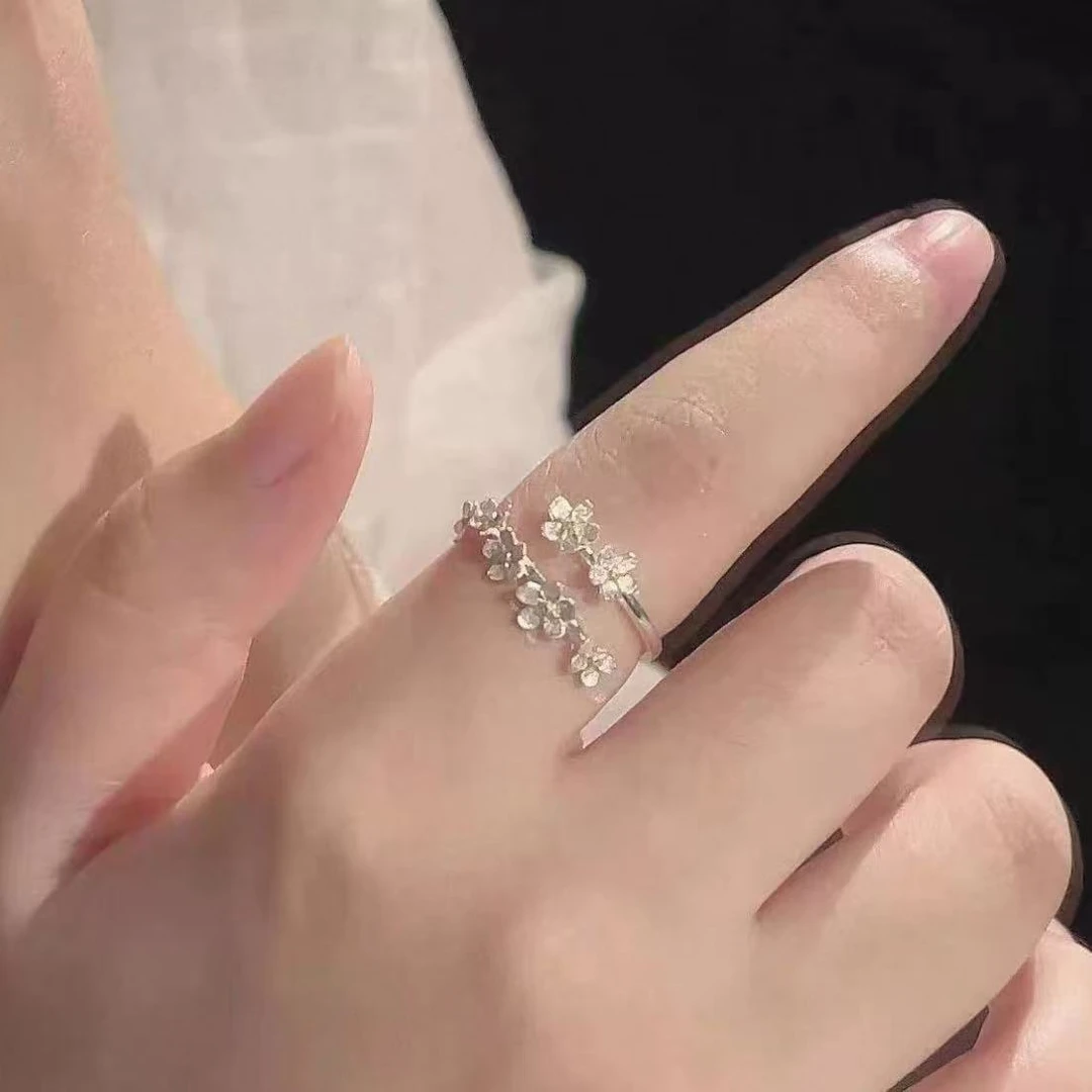 足银戒指  足银990精致简约设计感气质优雅描金繁花戒指R02981