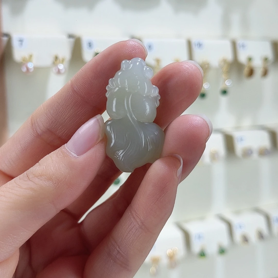 和田玉未镶嵌颈饰G***u锦鲤