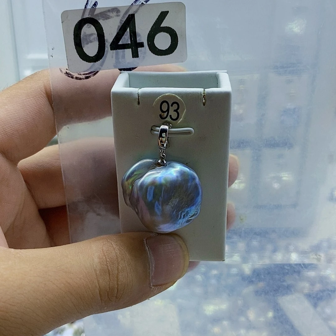 淡水珍珠合金颈饰
