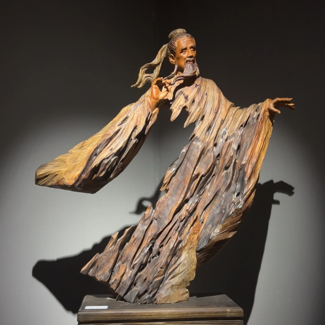 香樟木医圣张仲景把脉