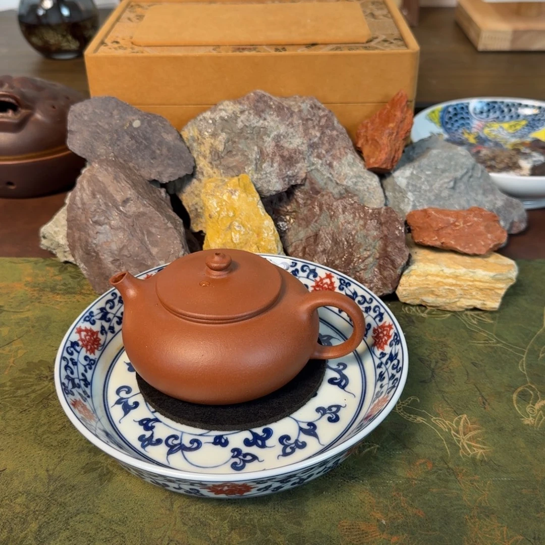 微瑕寒江黄龙山老红泥