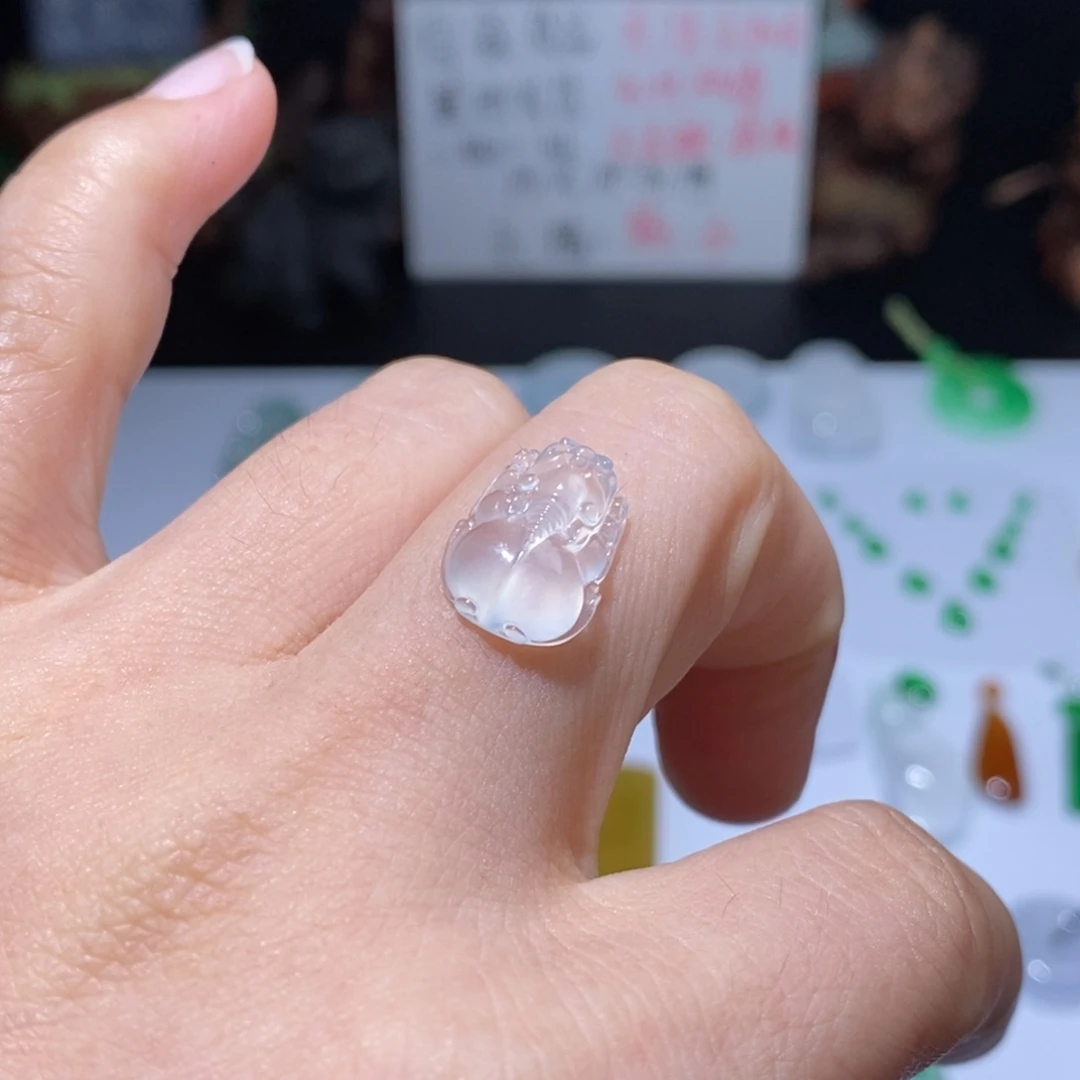 未镶嵌定制翡翠翡翠