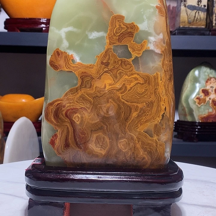 石材宽18厘米高34厘米