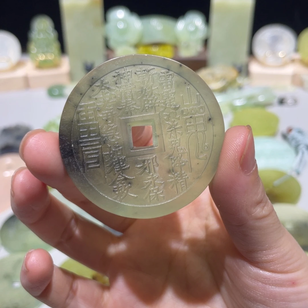 岫玉未镶嵌颈饰13