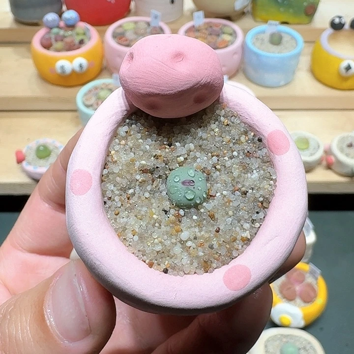 红陶蘑菇574小红嘴