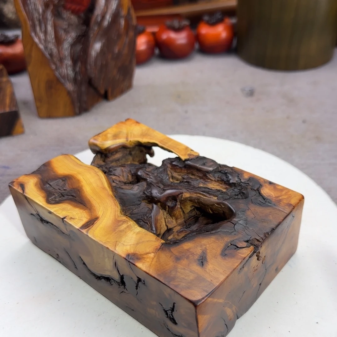 大果紫檀（缅甸花梨）.