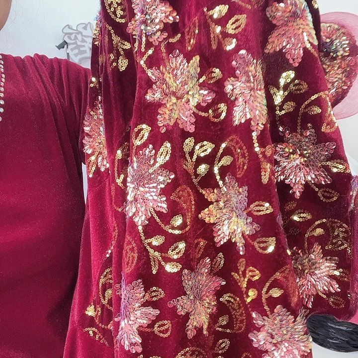 交谊舞和民族音乐会