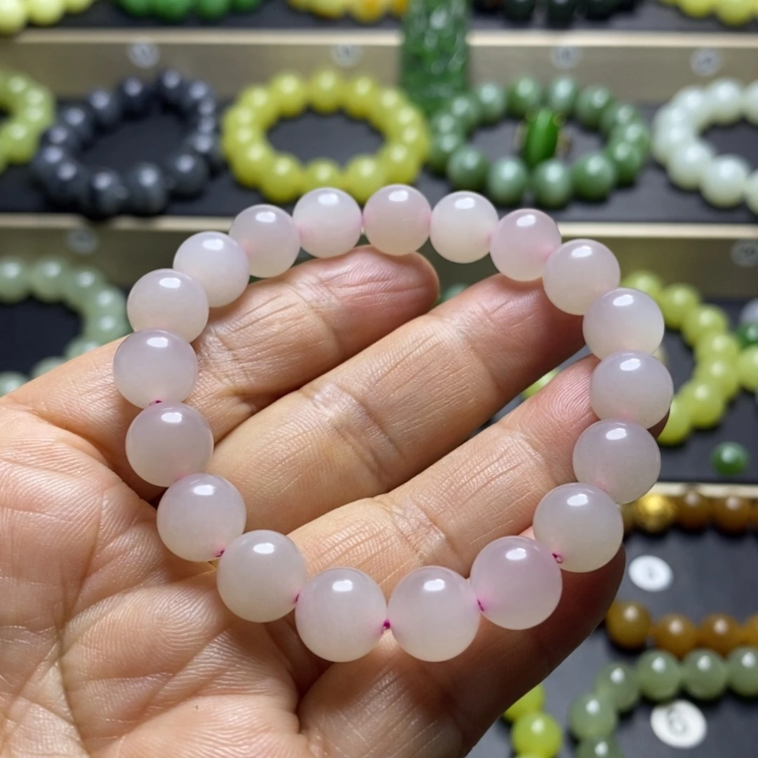 和田玉未镶嵌手串