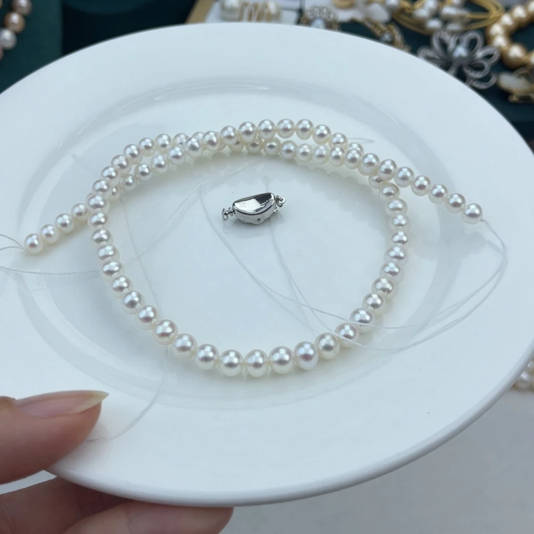 未镶嵌颈饰淡水珍珠