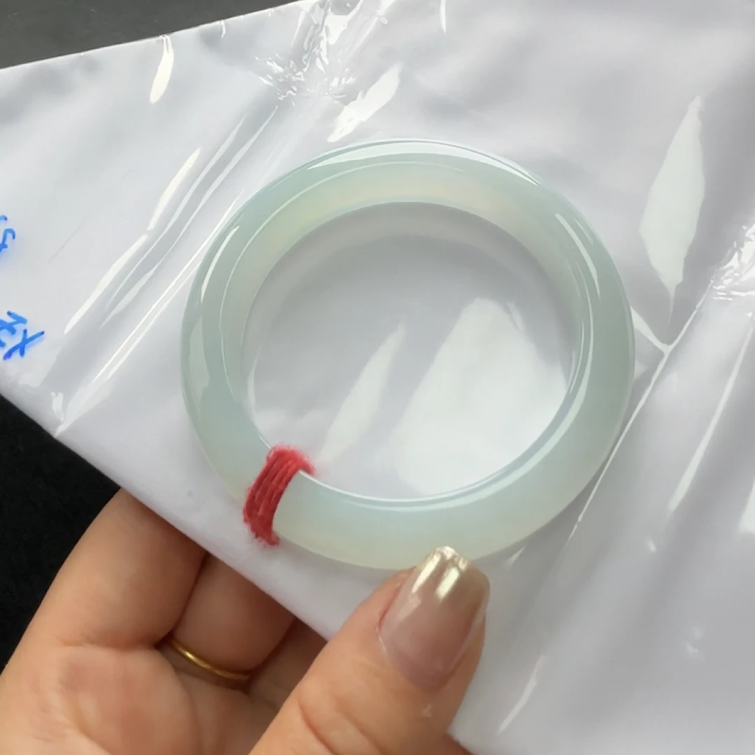 XZ（上新）55翡翠a货手镯