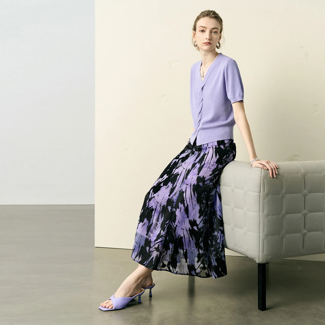 颜域两色绞花针织女2025新款夏装优雅复古显瘦短袖V领