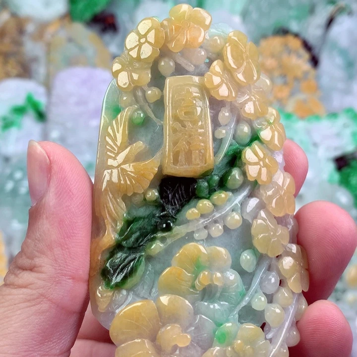 吊坠(不含链)未镶嵌翡翠