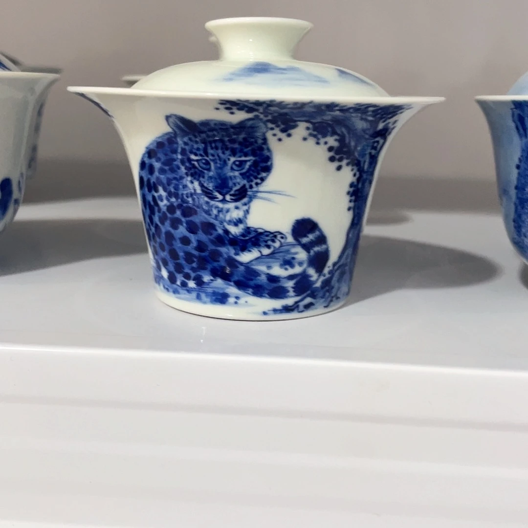 拾藝致物豹子马蹄盖碗