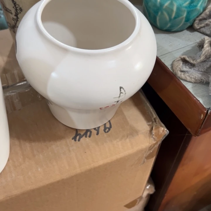 瓷花瓶摆件外贸出口（微瑕）
