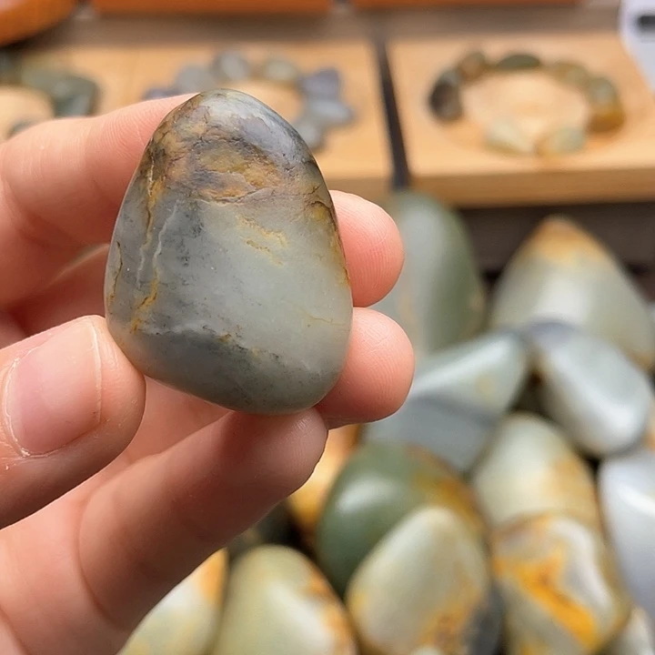 颈饰未镶嵌和田玉4
