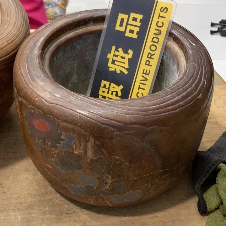 中古品有微瑕，谨慎入手