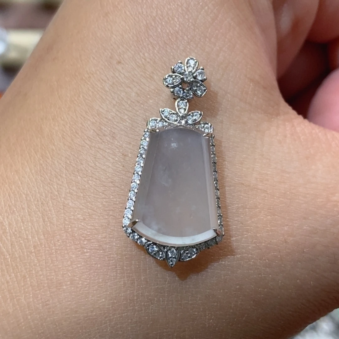 翡翠18K金镶嵌吊坠(不含链)无事牌