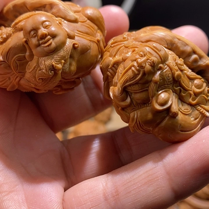 .***.文玩核桃把件纯手工雕刻文玩核桃