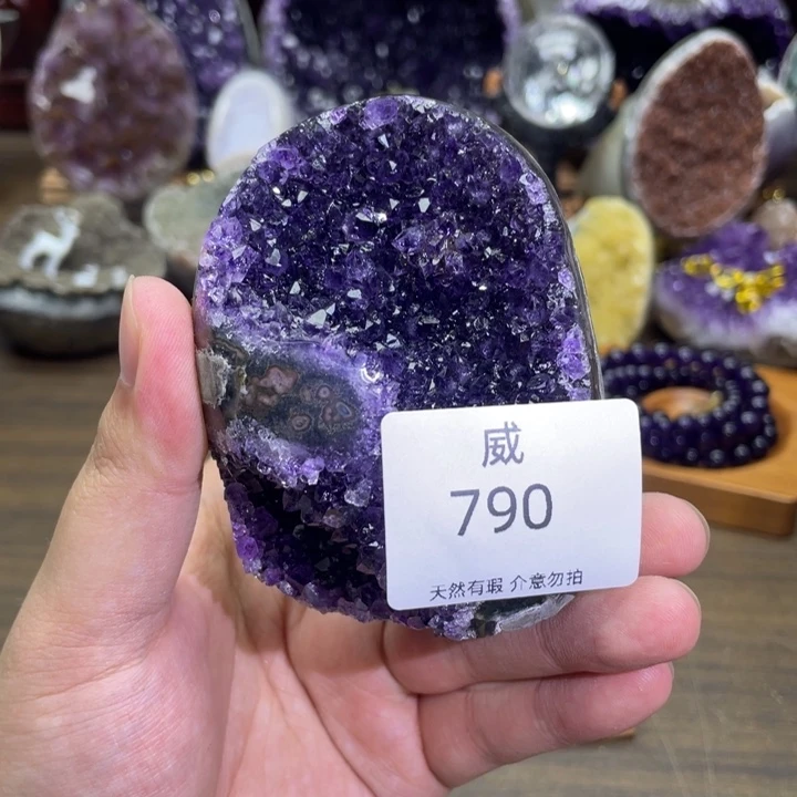 未镶嵌珠宝半成品水晶