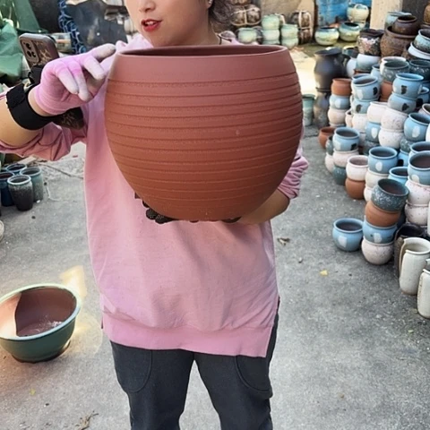 口28高26瑕疵一个。