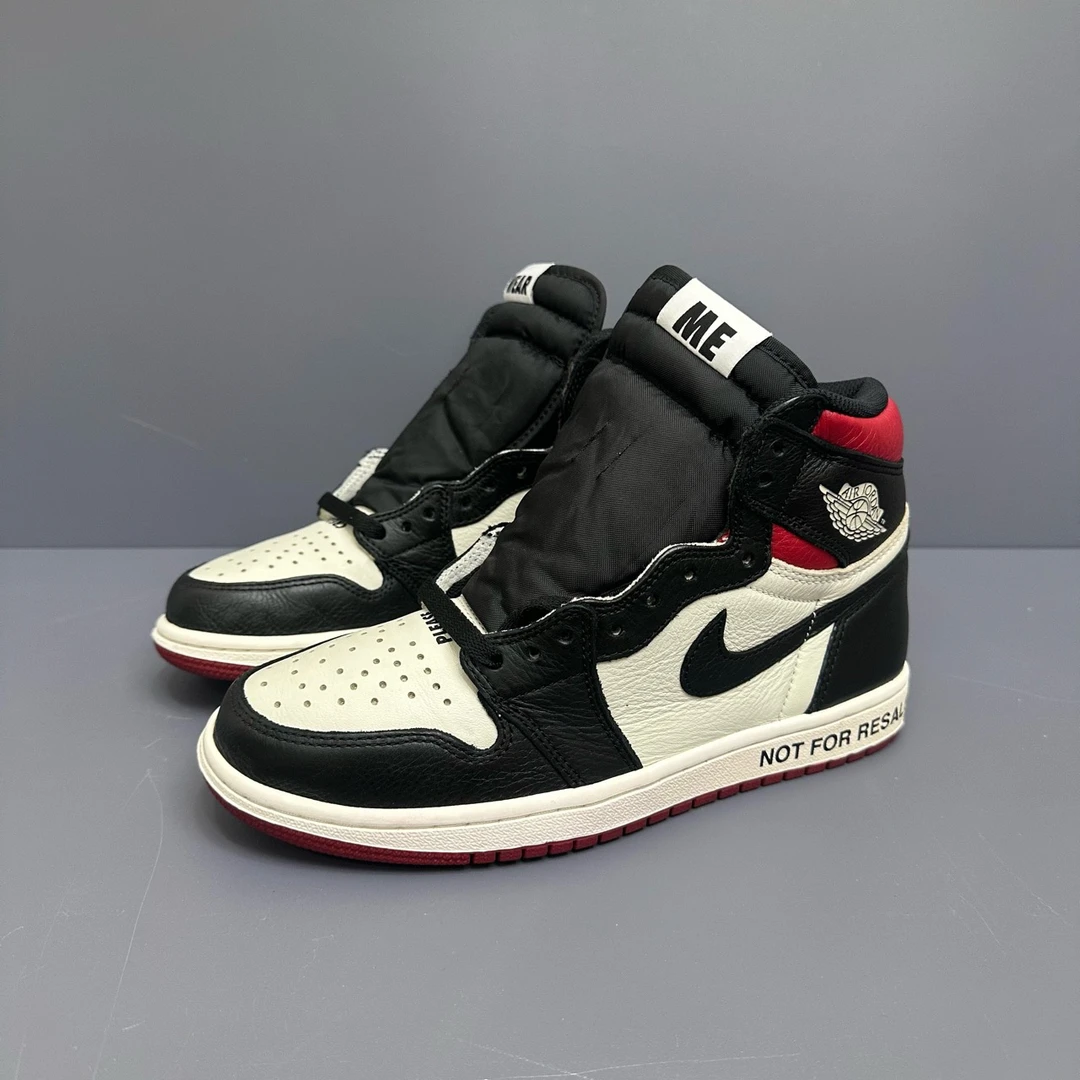 全新未使用 NIKE/耐克 全新仅试穿 41码 aj1禁止转卖 原盒