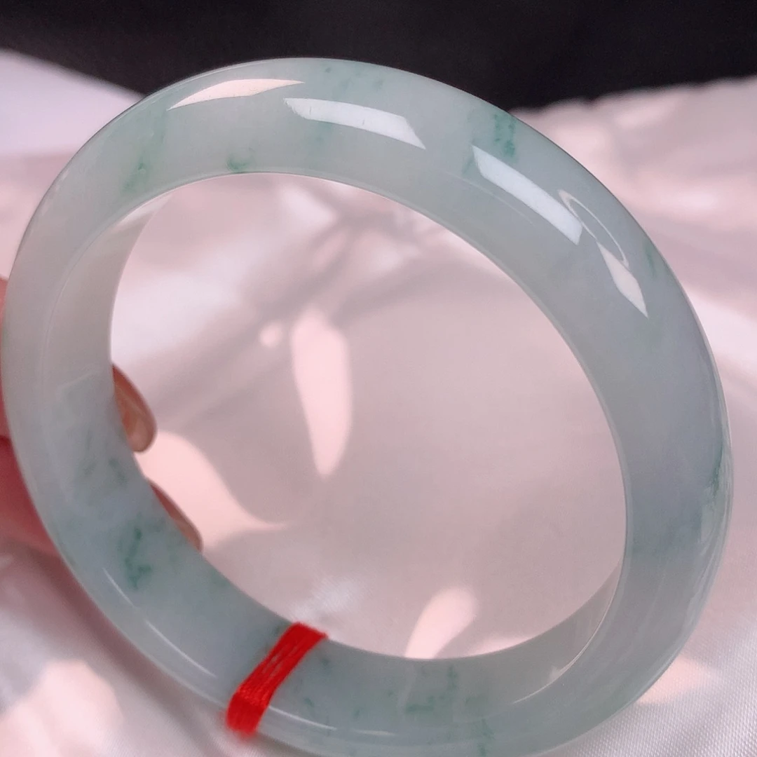 【闪购商品】翡翠手镯未镶嵌54