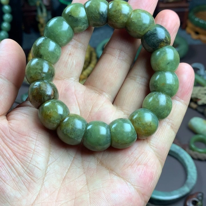 岫岩河磨玉（透闪石质玉）未镶嵌吊坠(赠链)沫*