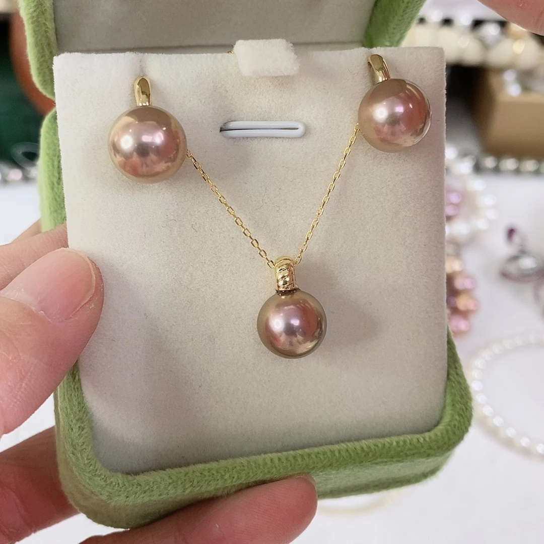 淡水珍珠套装（不含链）18K金镶嵌