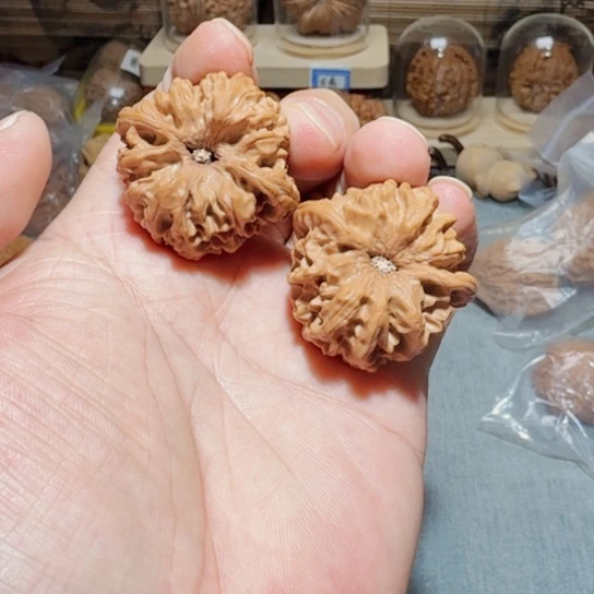 文玩核桃把件龙门涧37