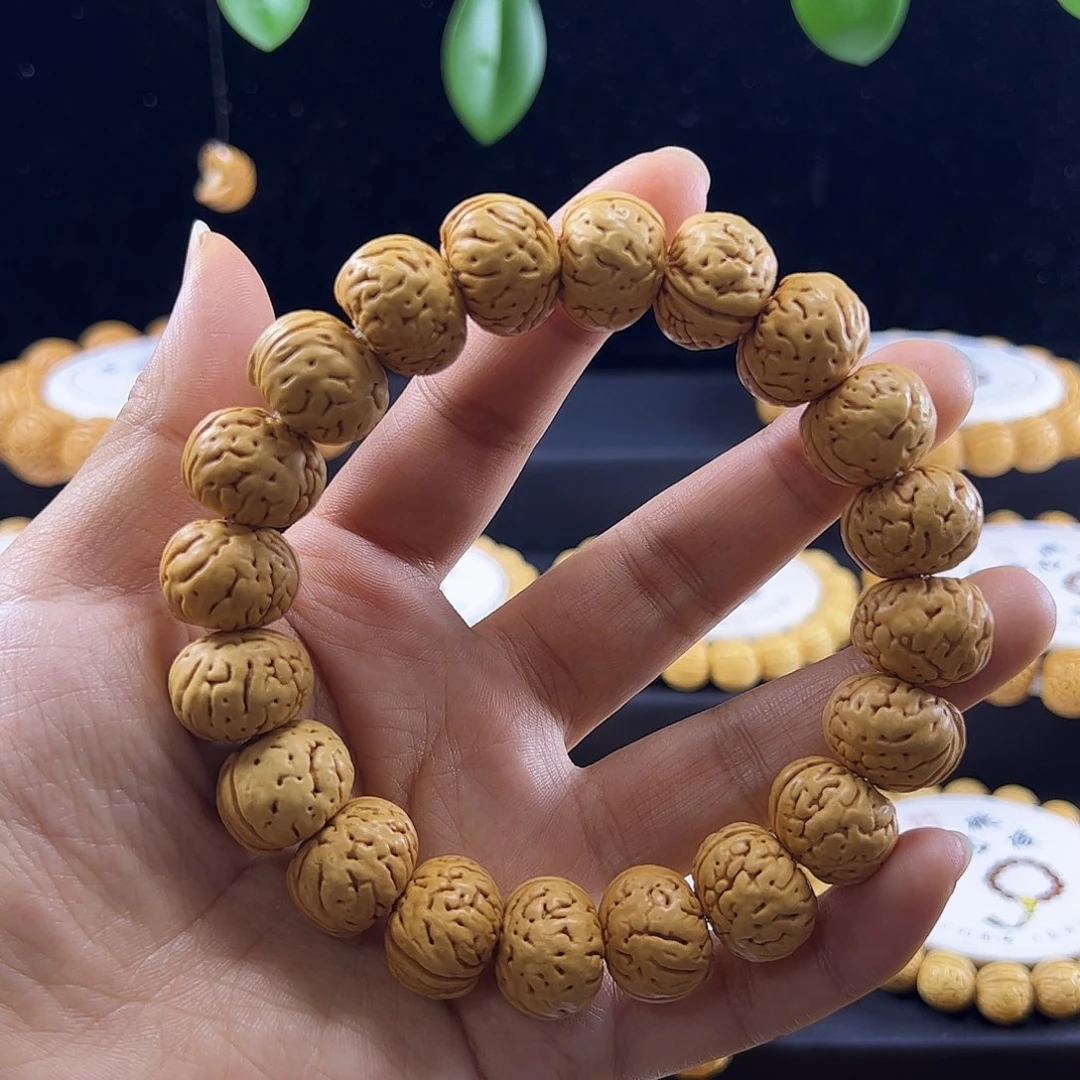 L****手串桃核纽扣桃核手串