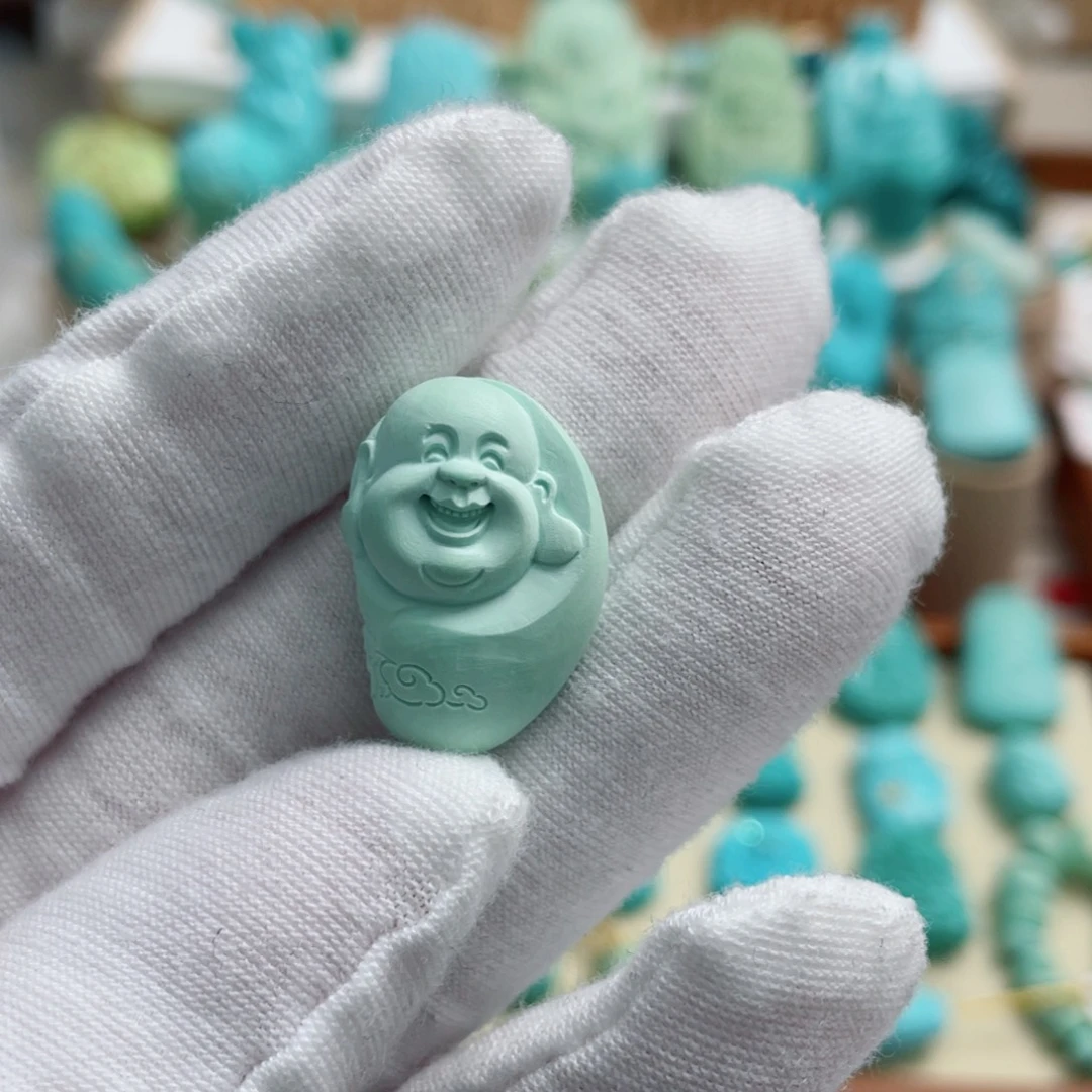 绿松石未镶嵌珠宝奇石