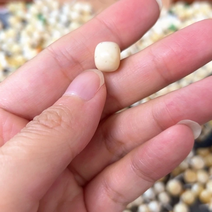 裸石蜜蜡未镶嵌9.9mm一个