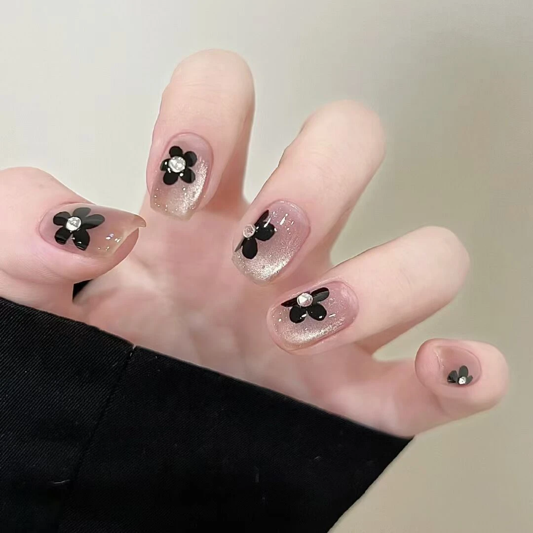 李佳琪推荐】黑色花花猫眼手工穿戴甲甜酷风短甲假指甲婚甲美甲贴