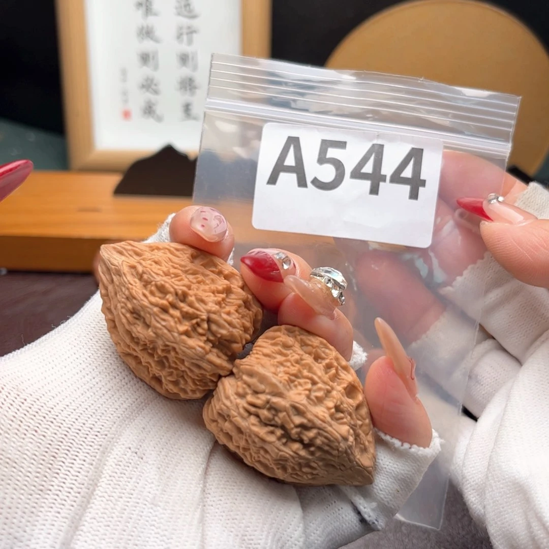 文玩核桃把件33塔尖a 544