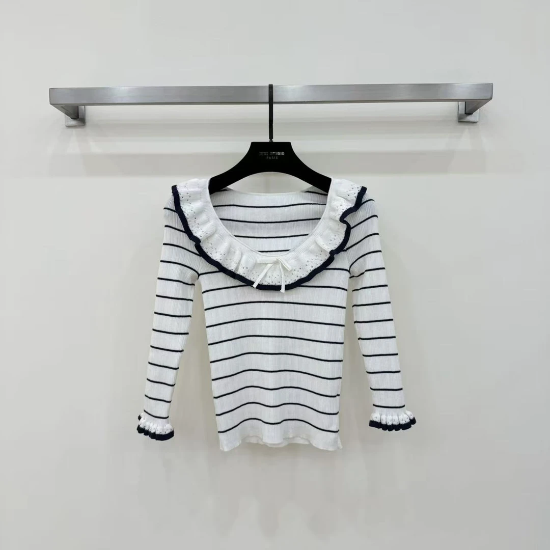 JIAYE CHAN娃娃领条纹设计感套头百搭上衣