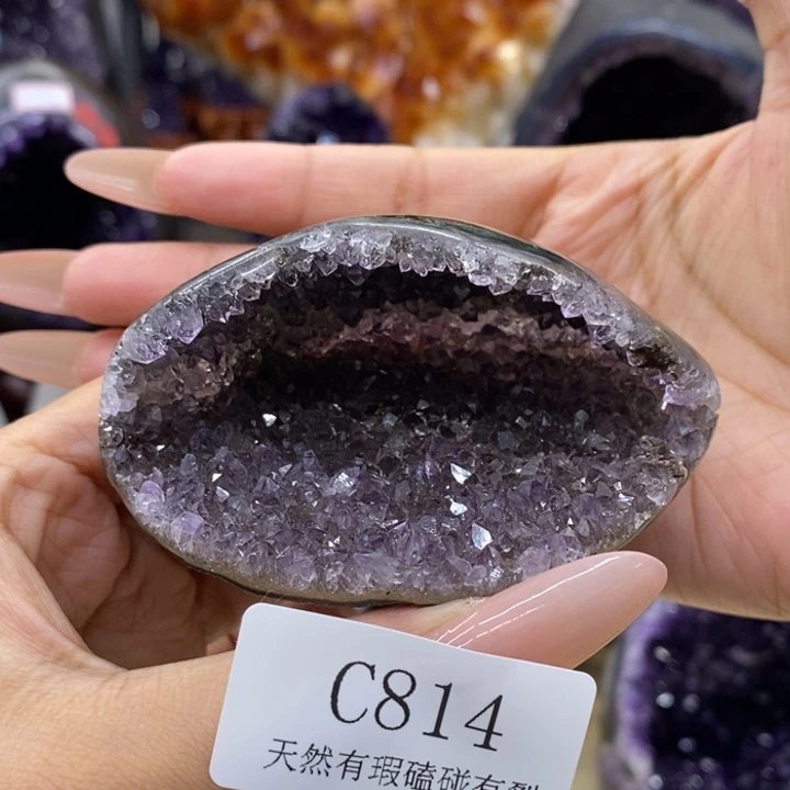 紫晶大型摆件（非配饰）未镶嵌