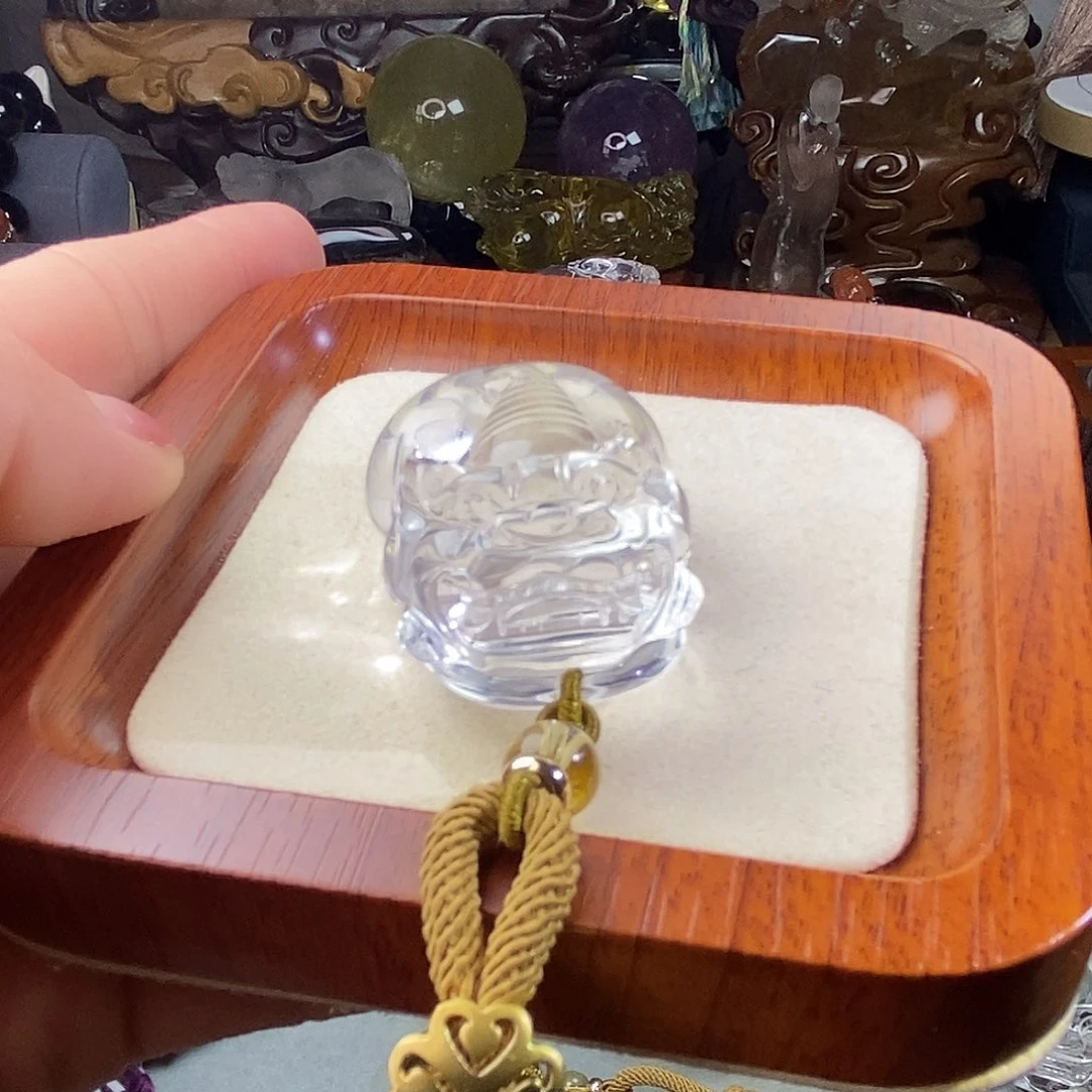 水晶套链未镶嵌绿***草水晶吊坠