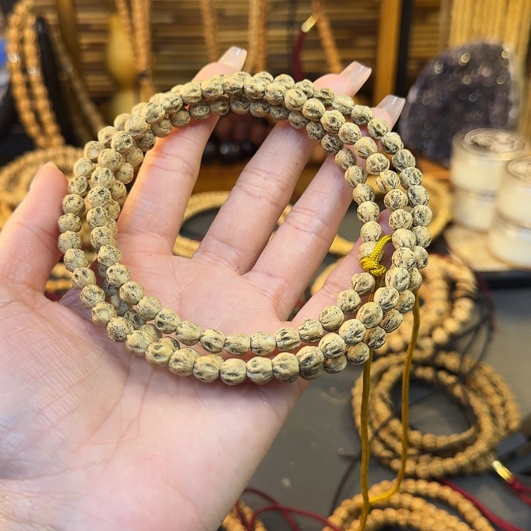 柏香籽/百香籽手串必****醒