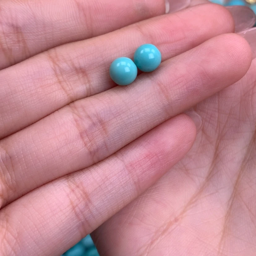 【闪购商品】绿松石圆珠未镶嵌细**霏