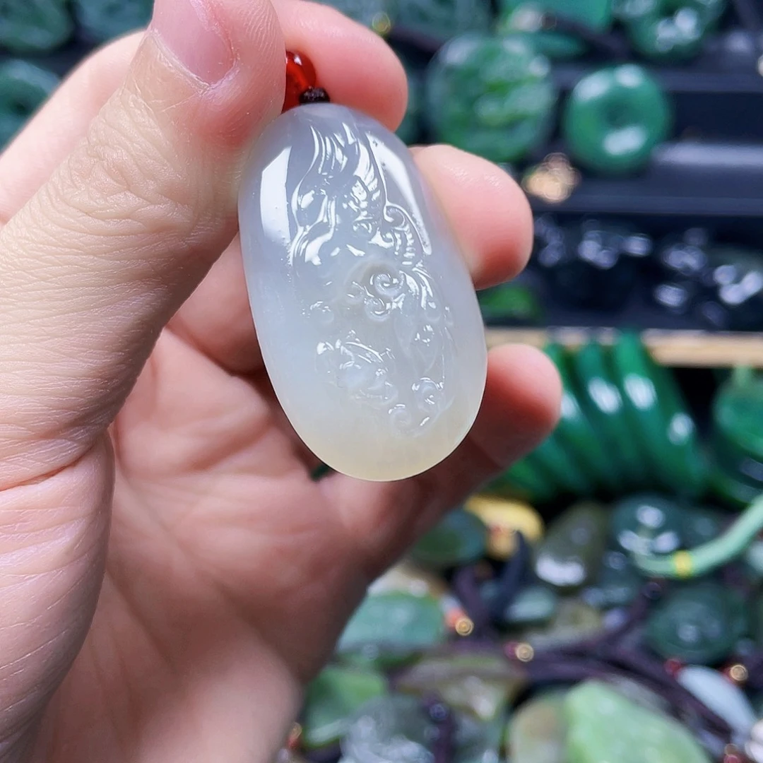 和田玉未镶嵌珠宝奇石