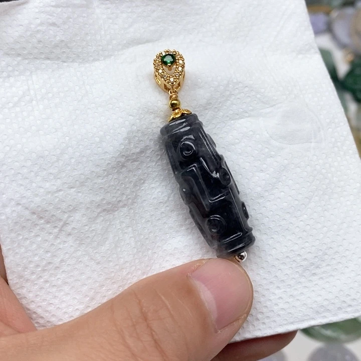 翡翠未镶嵌颈饰天然缅甸翡翠
