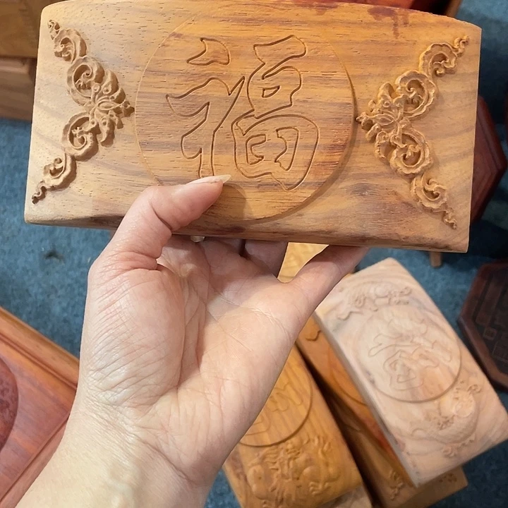 非洲紫檀（红花梨）草花