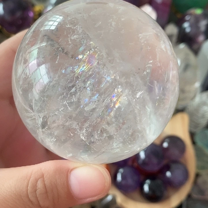 石材7.0直径带彩纯天然水晶球！