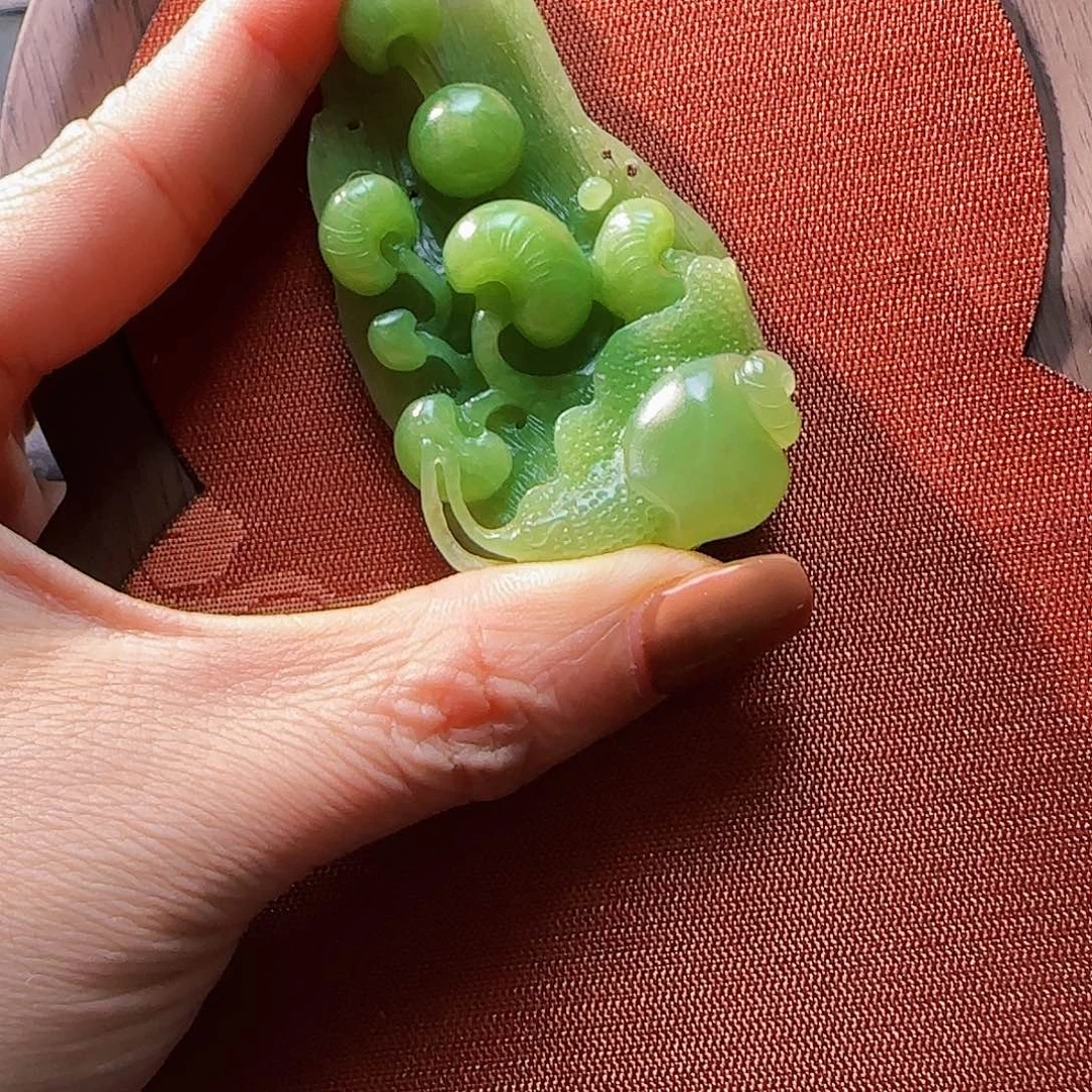 和田玉（碧玉）未镶嵌颈饰