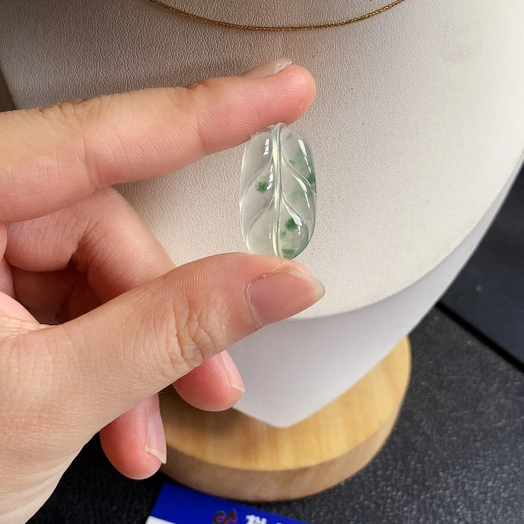 吊坠(不含链)未镶嵌翡翠叶子