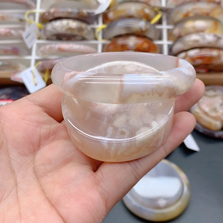 玛瑙/玉髓手镯未镶嵌55.5