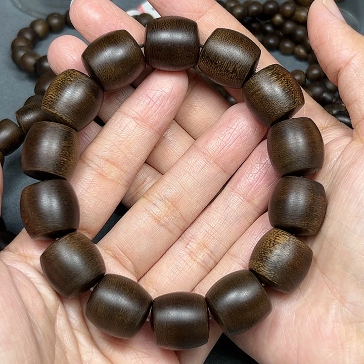 高***五沉香沉香碎屑白棋玉化1.6