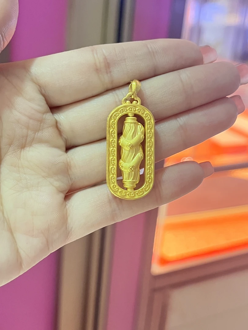 足金中转蛇珠吊坠6.29克