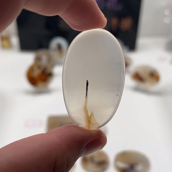 玛瑙/玉髓未镶嵌吊坠(不含链)